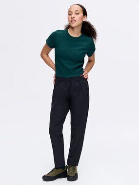 Outdoor Voices RecTrek 26" Pants in Black medium